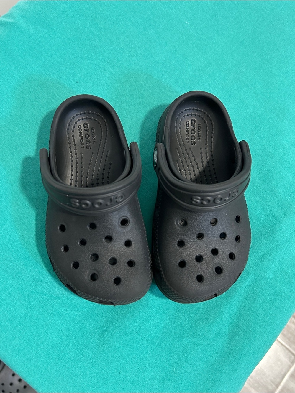 CROCS Kids Classic Clog in Black